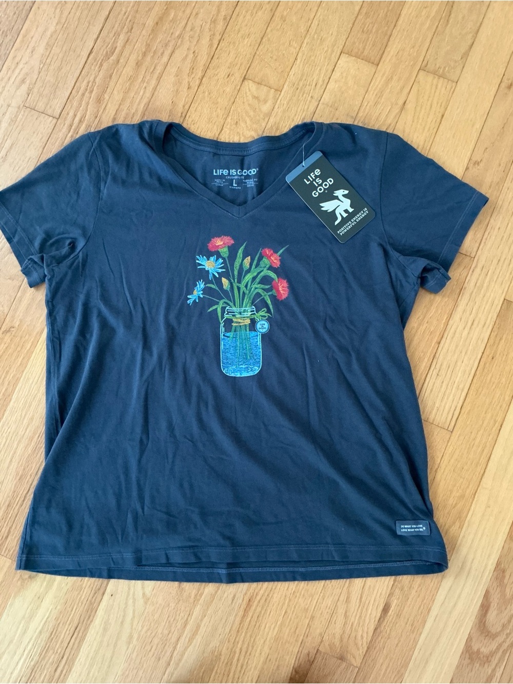 Life Is Good Wildflower Jar Crusher Lite V in Darkest Blue.  NWT
